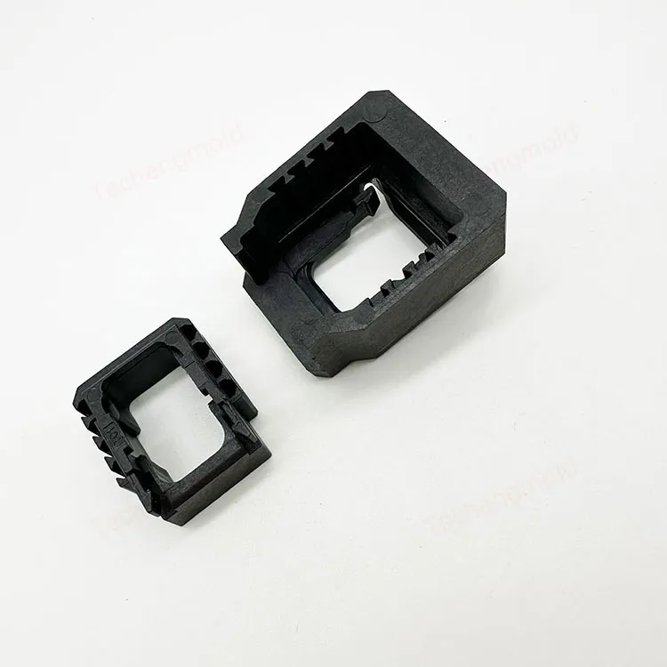 特诚科技精密工程塑料注塑件实拍